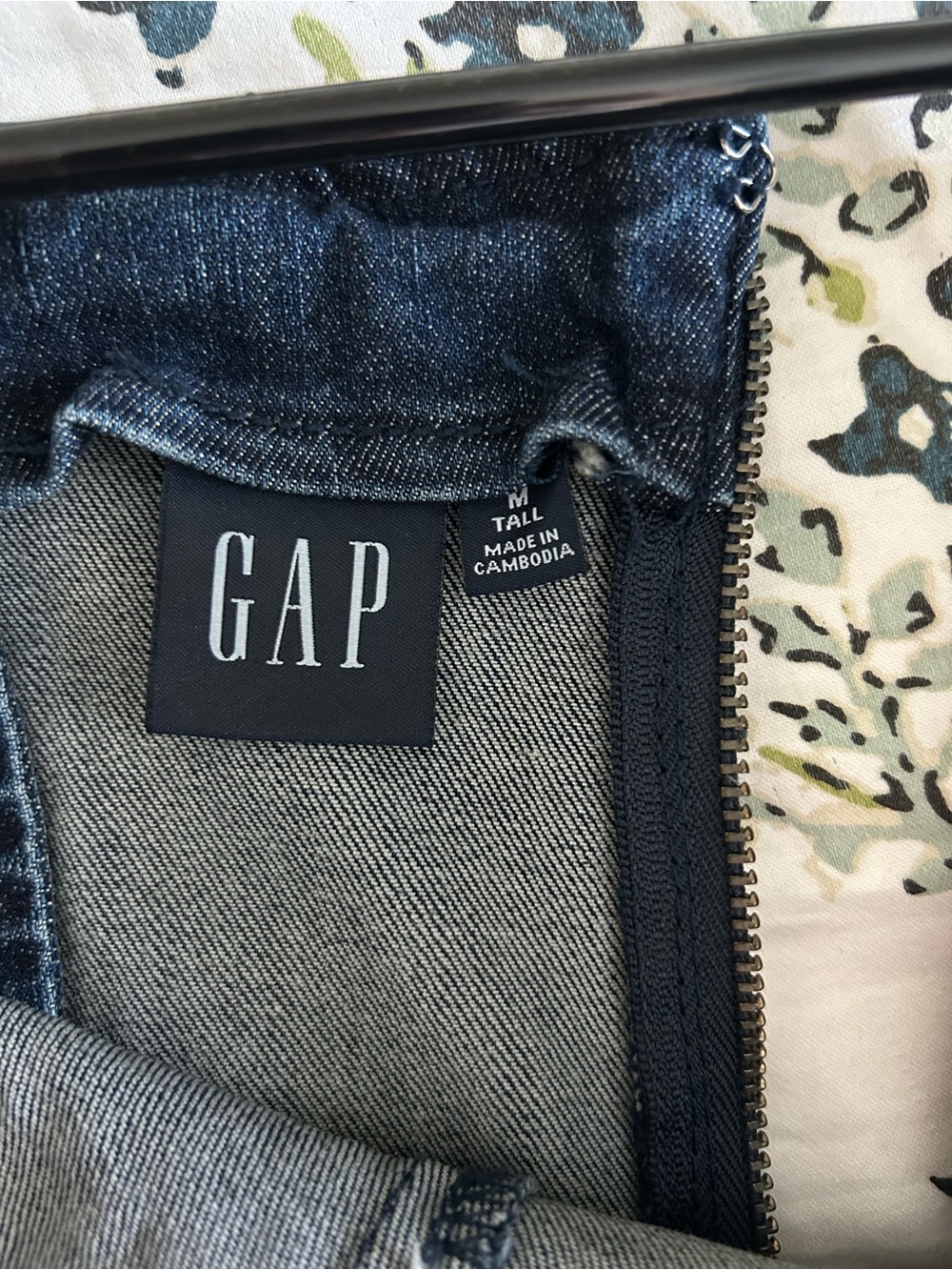 GAP Dark Indigo Denim Jacket with Silver Zipper - Picture 5 of 6